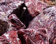 Добыча и производство мрамора Добыча и производство мрамора