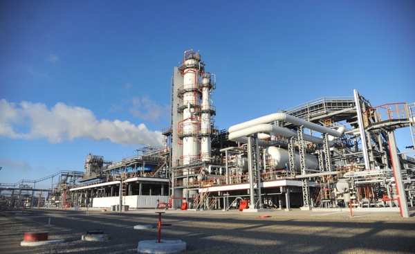 Промышленная_установка_крекинга Промышленная_установка_крекинга