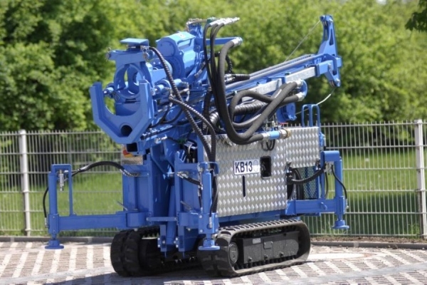 Самоходная буровая установка Самоходная буровая установка