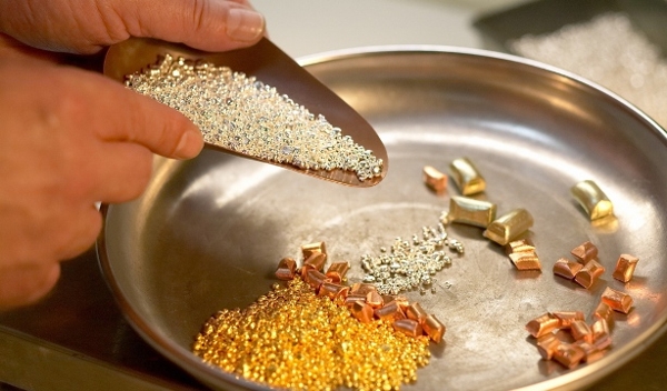 Золото Золото